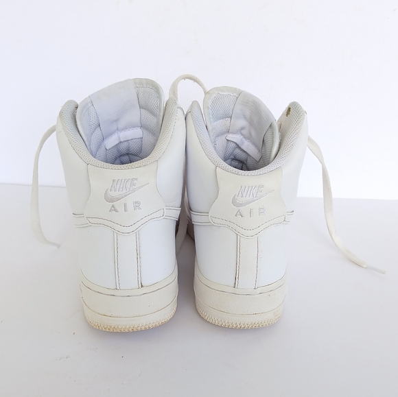 Nike Air Force 1 Hightop Triple White 6.5 - Picture 5 of 8